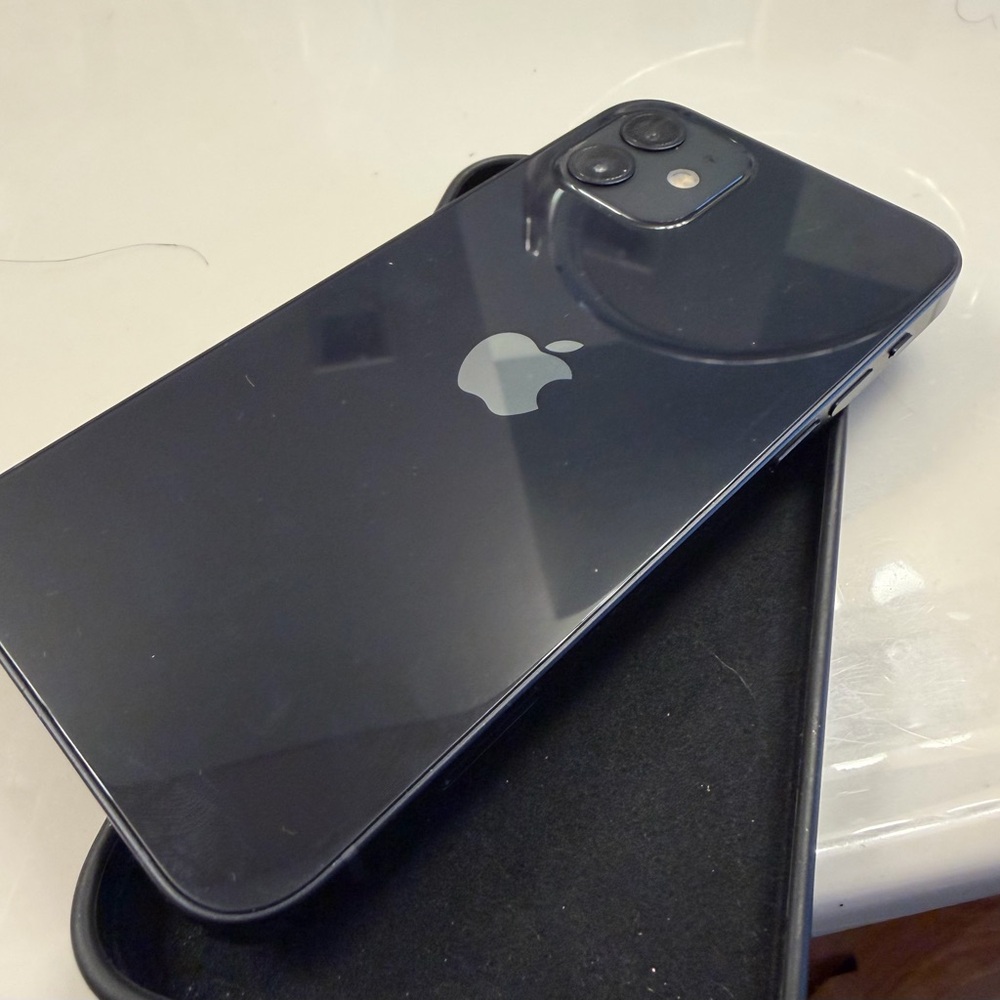 Apple iPhone 12 Black 128GB